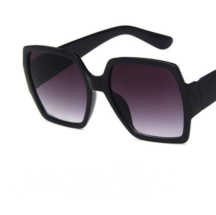 Frankie Luxury