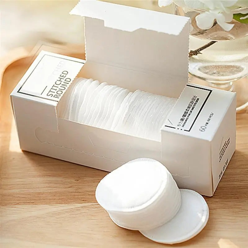 Skincare Friendly Circular Cosmetic Cotton 60 Thin Box null
