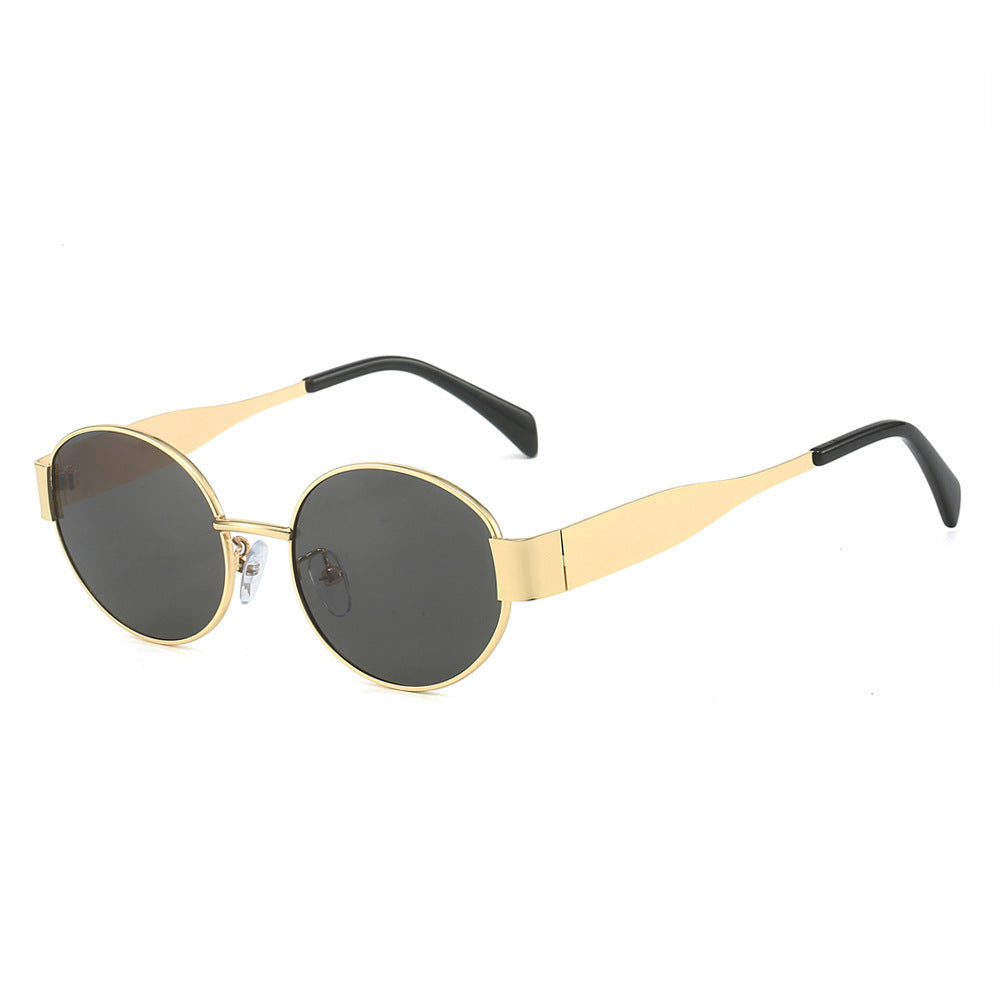 Frankie Luxury